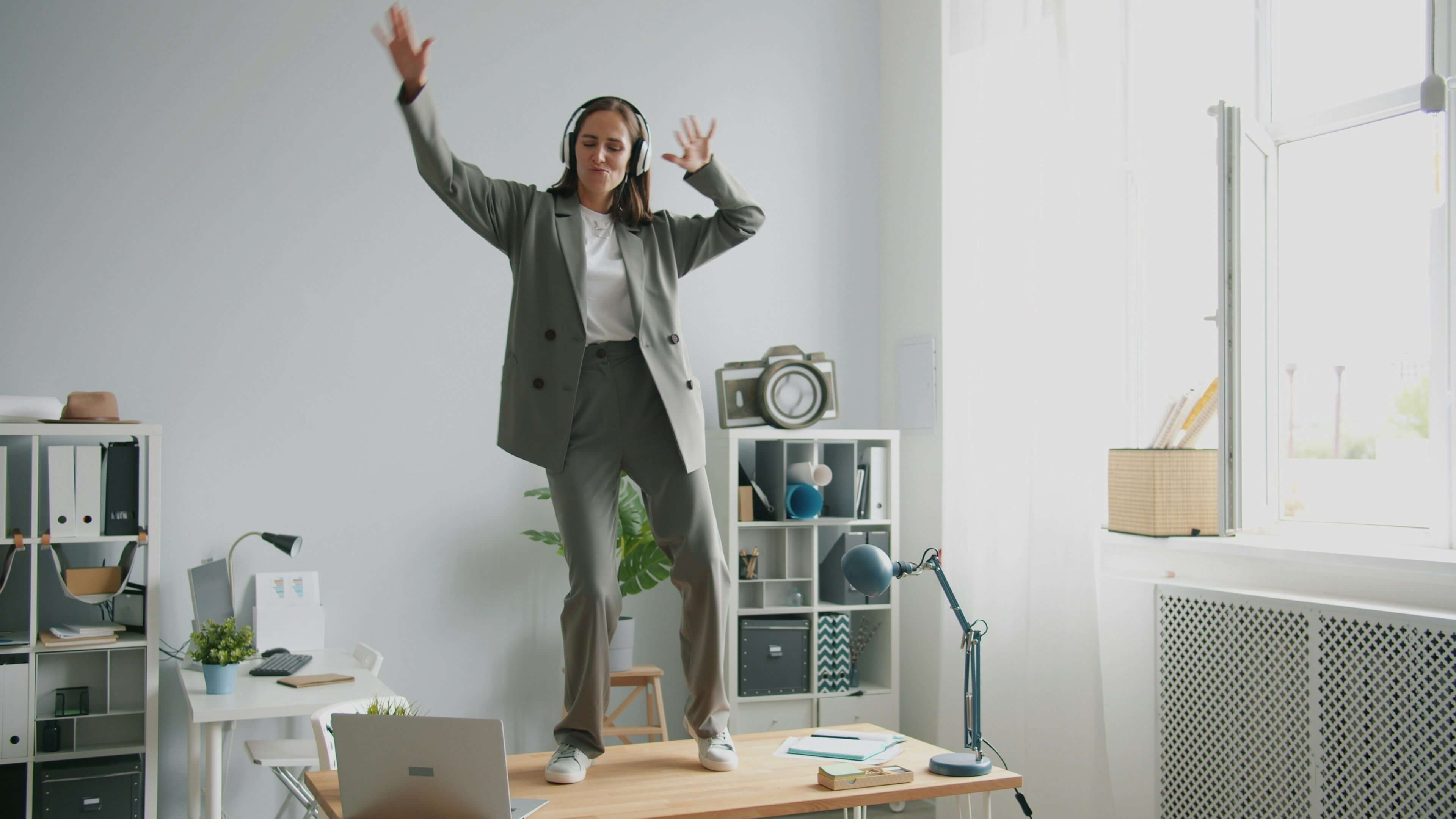 Employee resignation celebration photo from Unsplash Employee resignation celebration photo from Unsplash